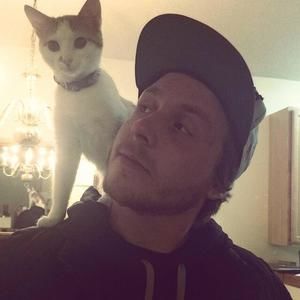 Meet your Posher, Dylan